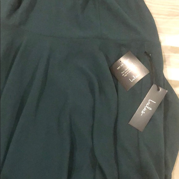 Gorgeous Lulu’s dark green maxi dress - Picture 7 of 8